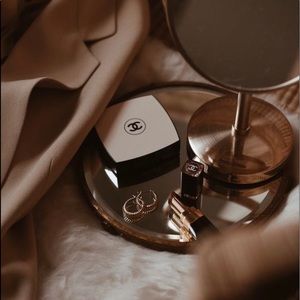 Meet your Posher, Laylah